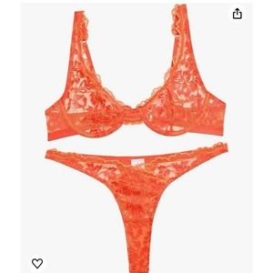 Lilosy Sexy Floral Lace Underwire Push Up Lingerie Set (Size M)
